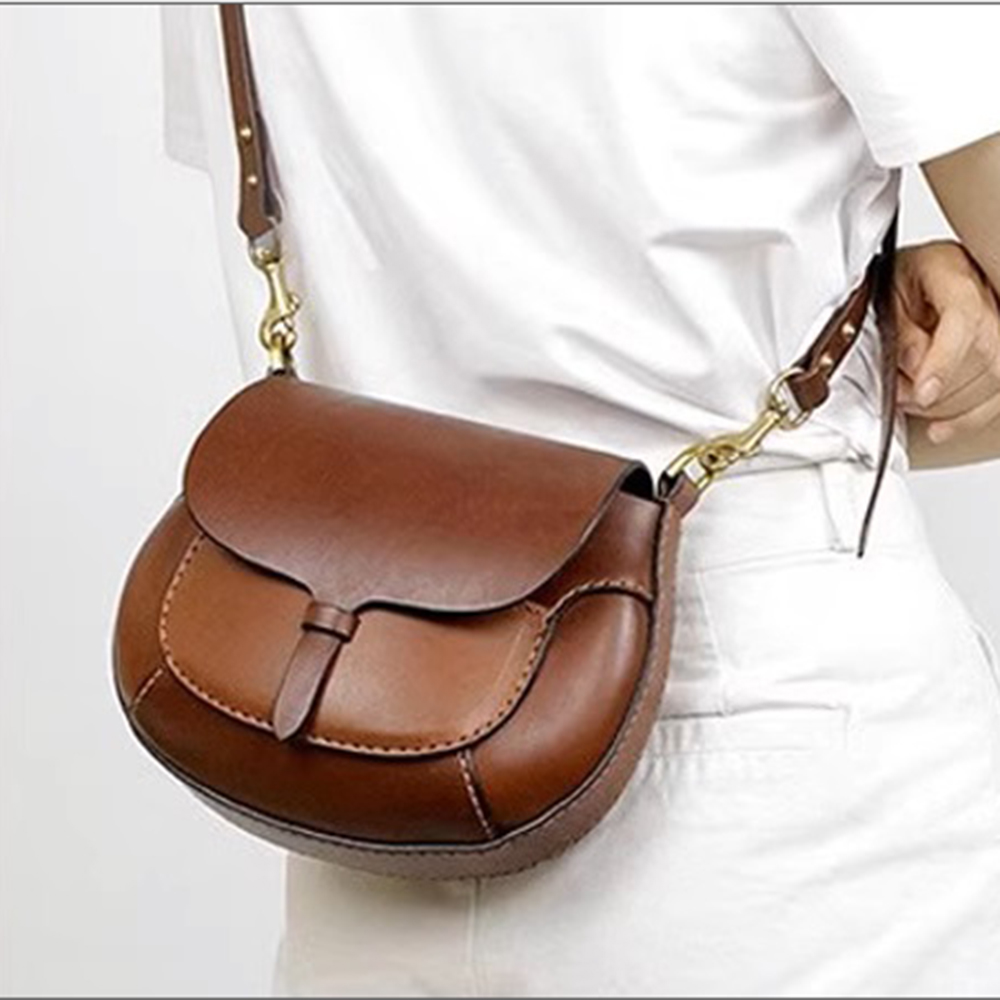 Bricolage cuir artisanat femme - Leatherwork Patterns avis et prix